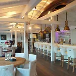 Diamond Country Club 4*