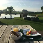 Diamond Country Club Hotel Atzenbrugg