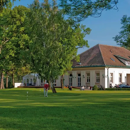 ホテル Diamond Country Club Atzenbrugg