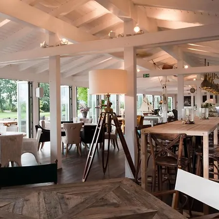 Diamond Country Club