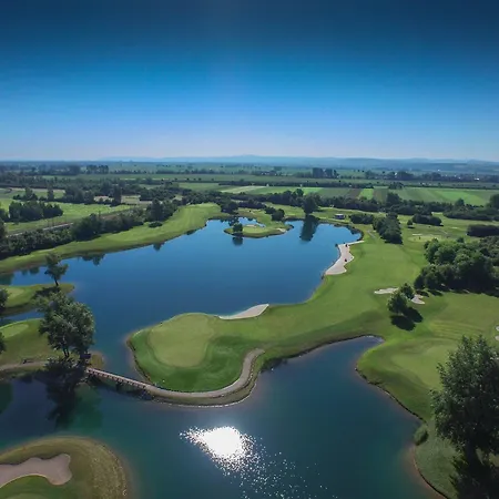 ホテル Diamond Country Club