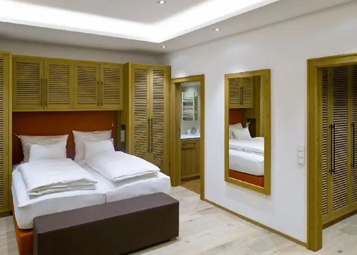 Diamond Country Club Hotel