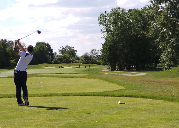 Diamond Country Club Hotel